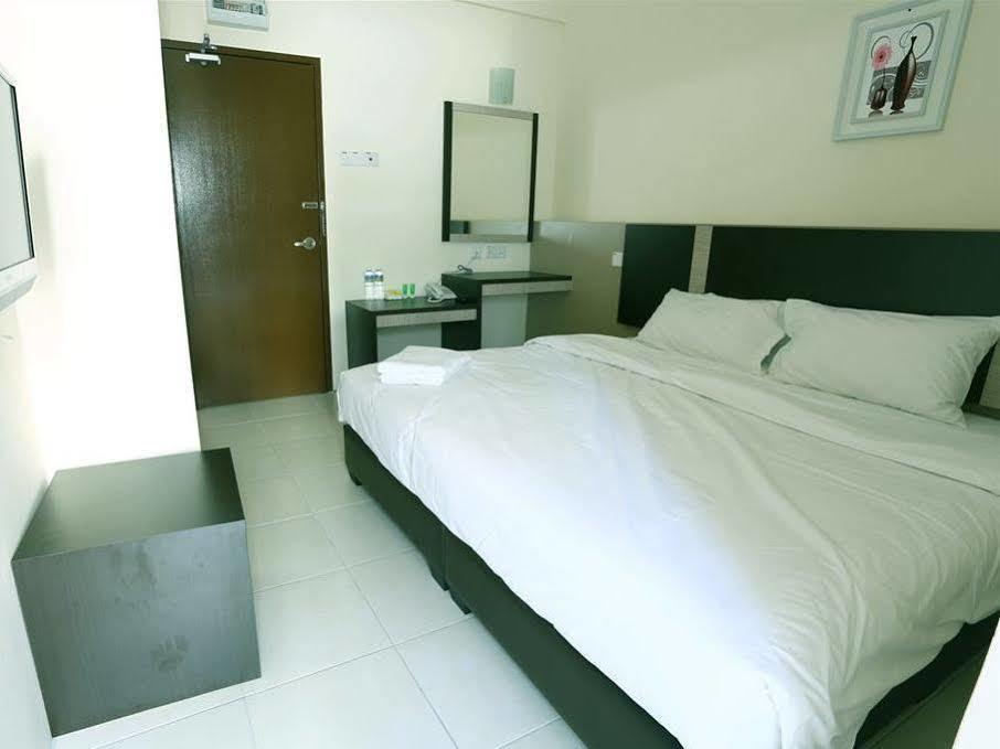 Nd Hotel Malakka Dış mekan fotoğraf